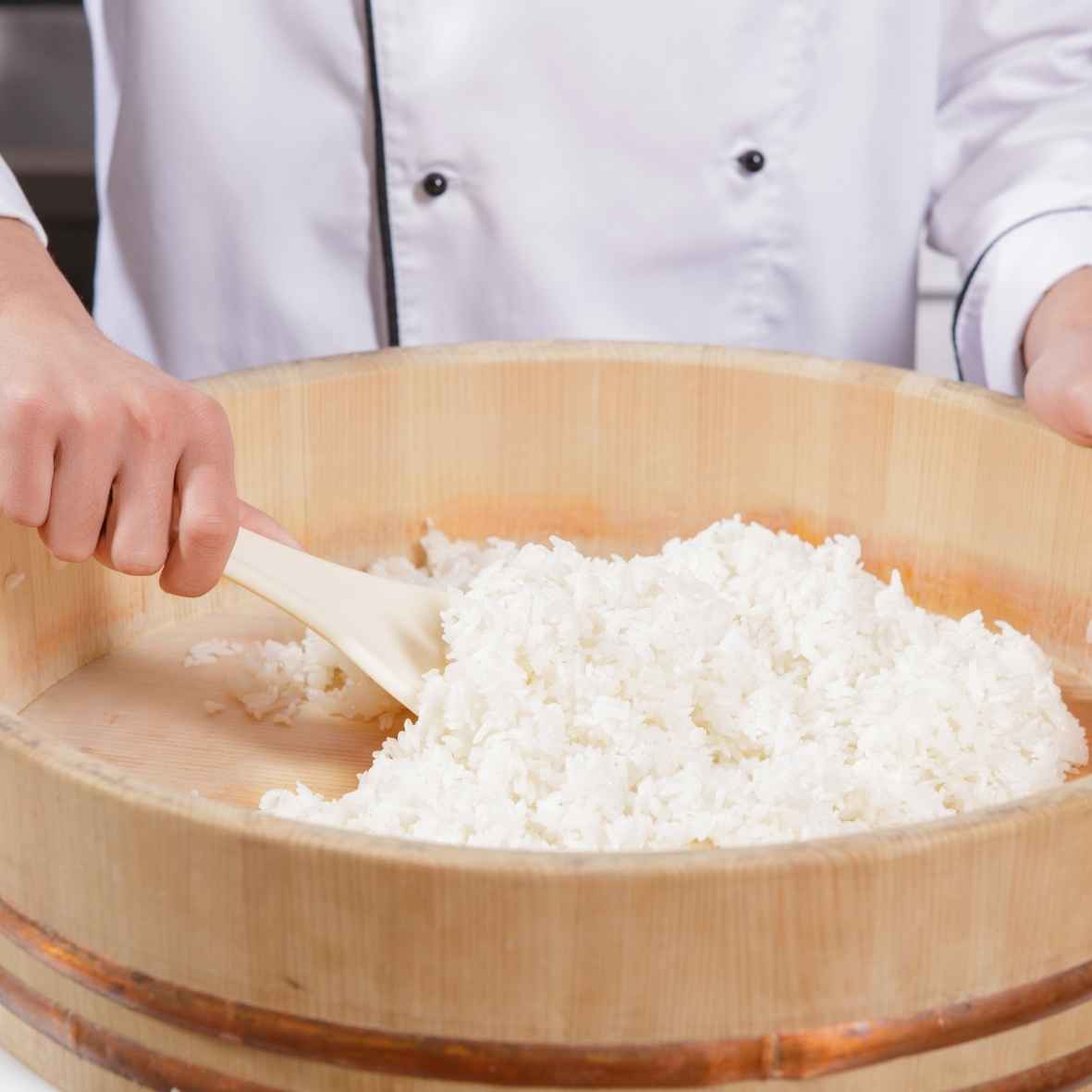 Bí Quyết Làm Sushi Cuộn Nhanh Chóng, Chuẩn Vị Nhật